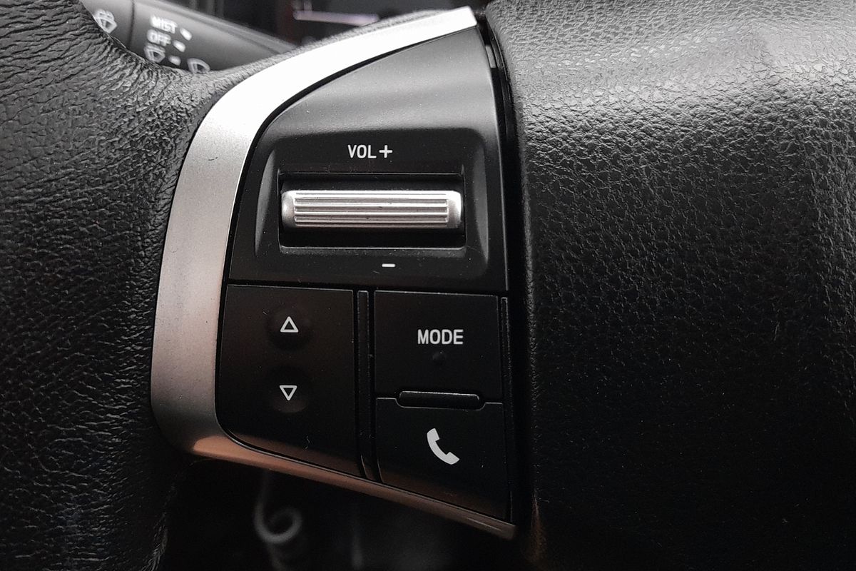 2017 Isuzu D-MAX SX 4X4