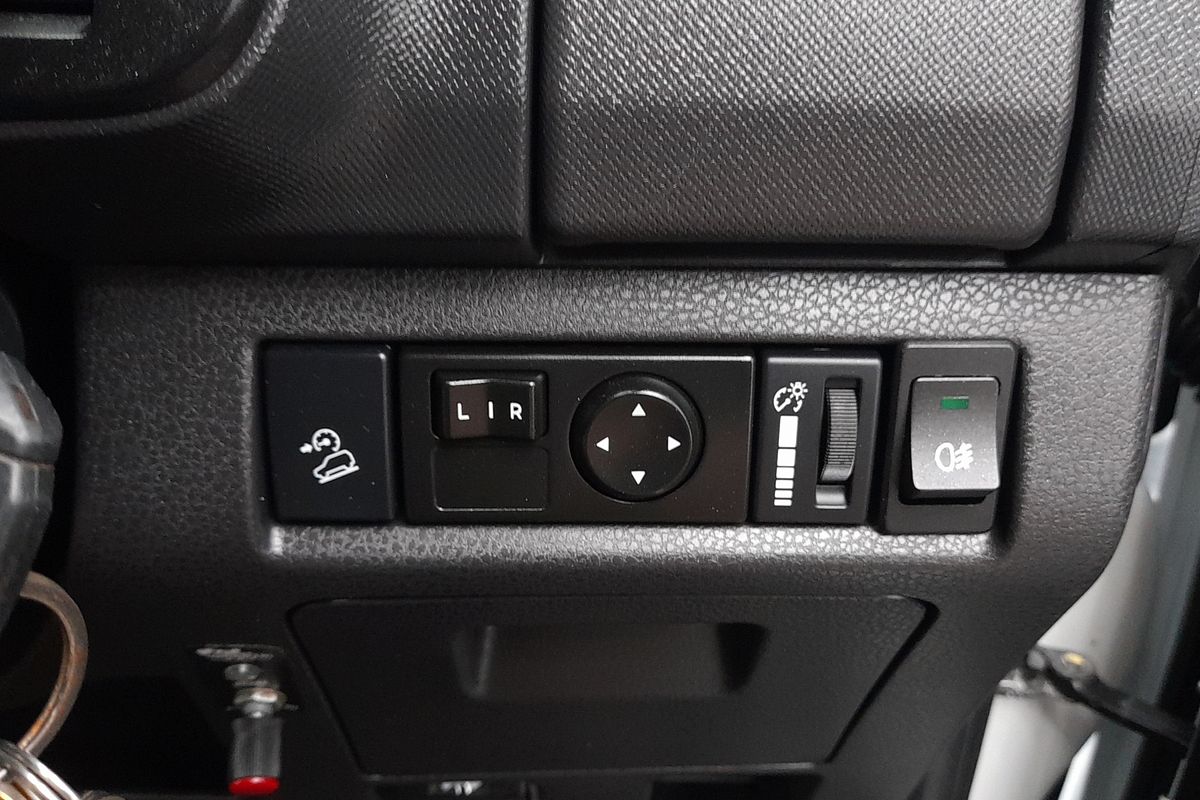 2017 Isuzu D-MAX SX 4X4