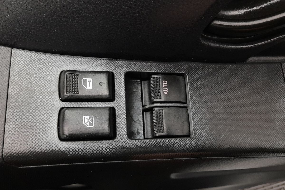 2017 Isuzu D-MAX SX 4X4