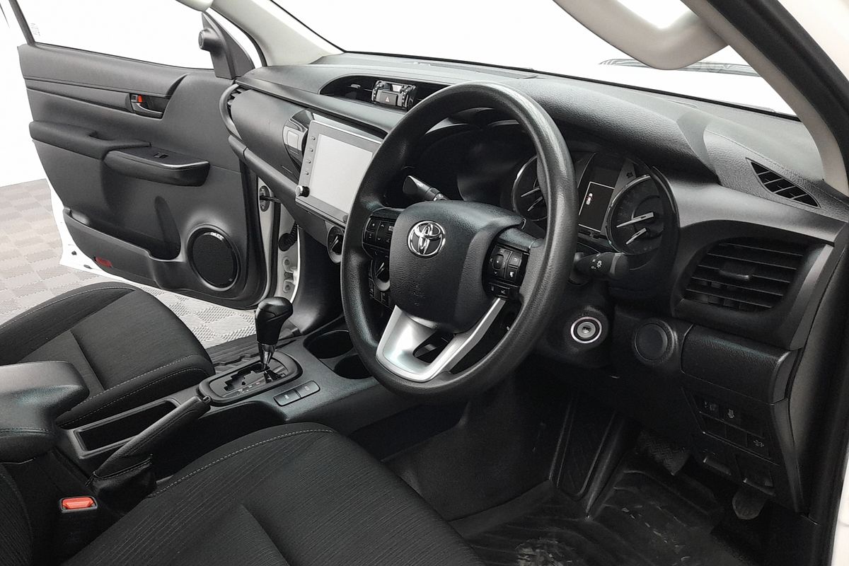 2022 Toyota Hilux SR GUN126R 4X4