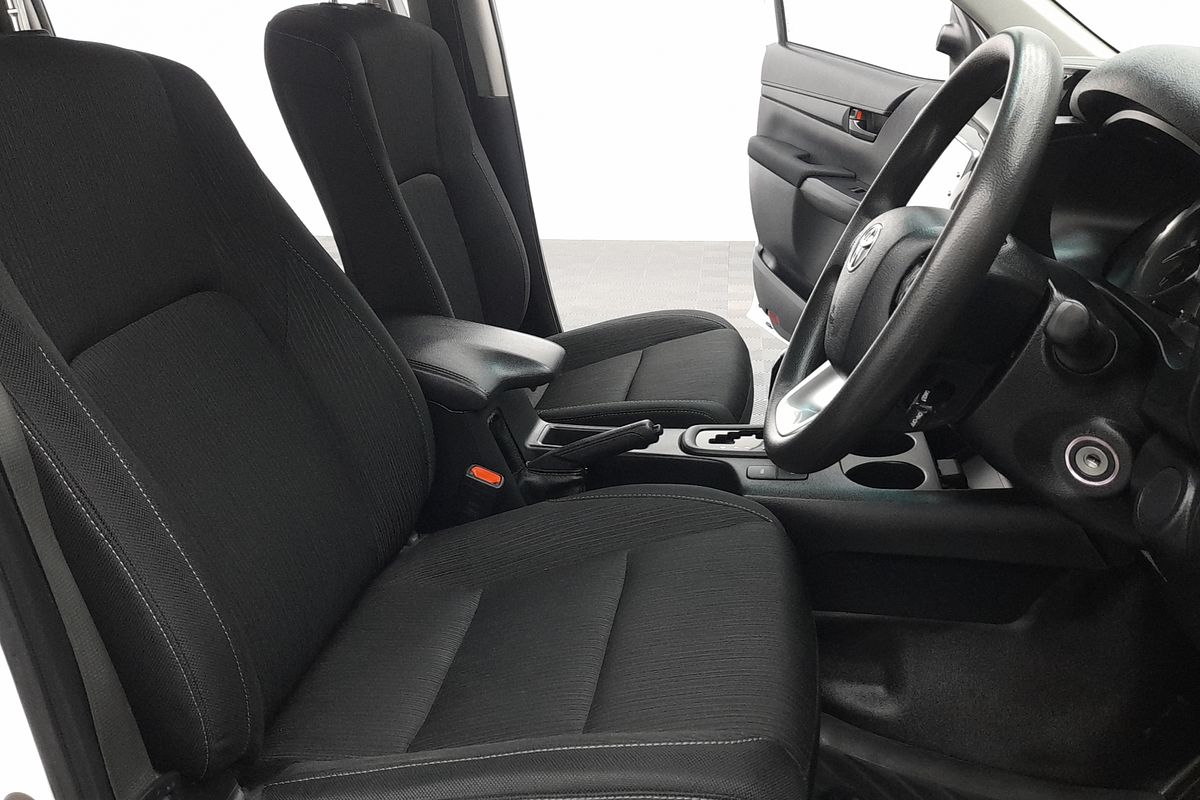 2022 Toyota Hilux SR GUN126R 4X4