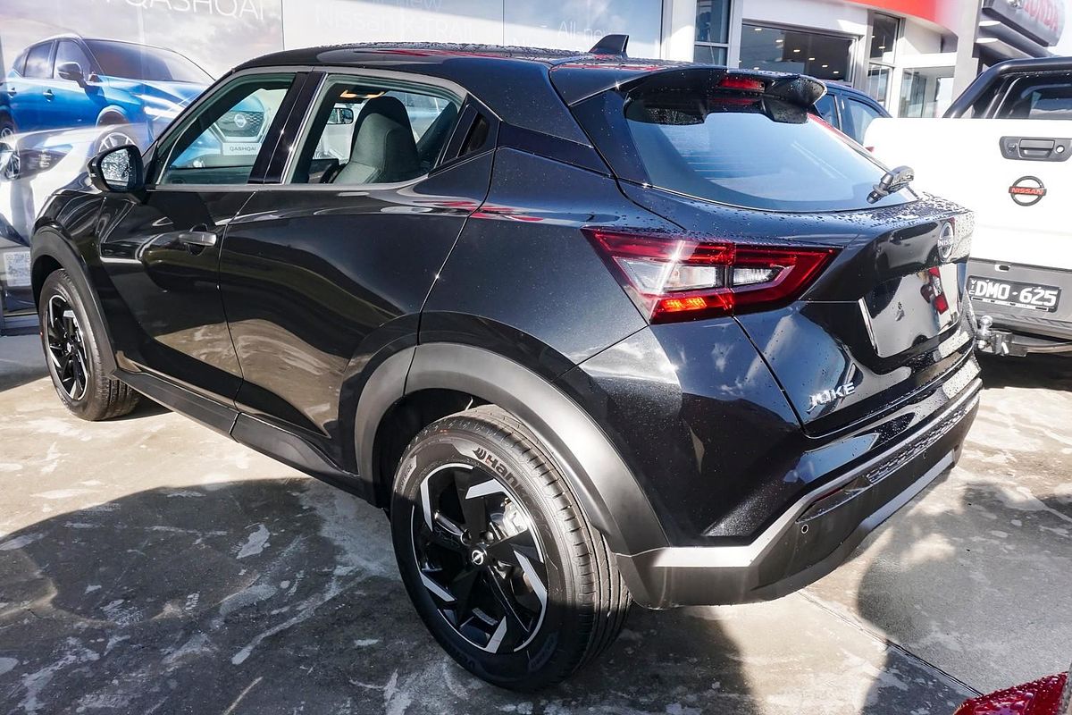 2025 Nissan JUKE ST+ F16