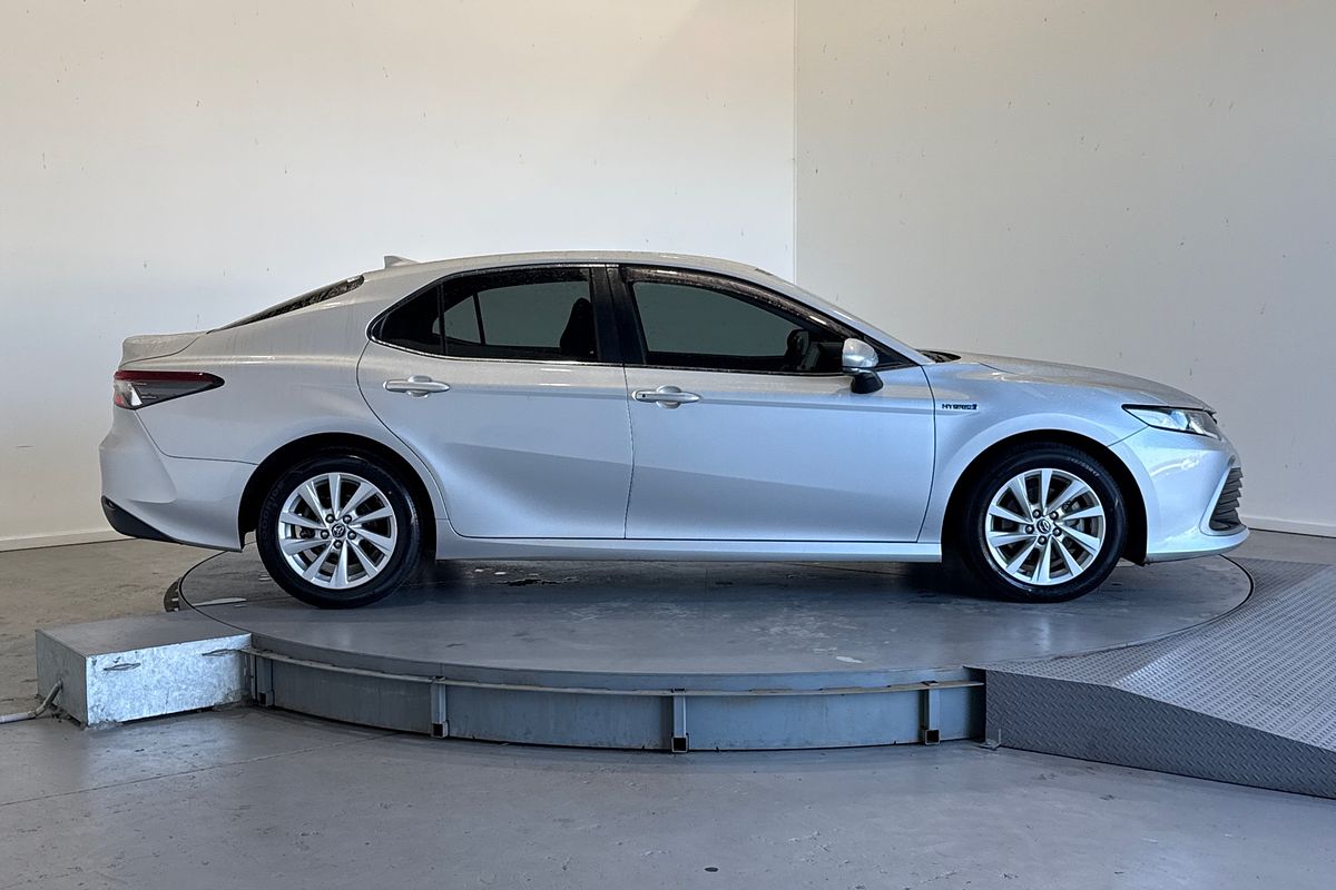 2022 Toyota Camry ASCENT HYBRID AXHV70R