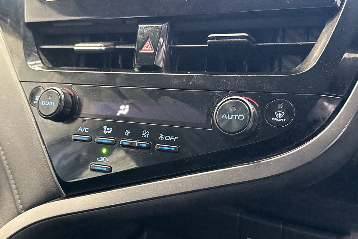 2022 Toyota Camry ASCENT HYBRID AXHV70R