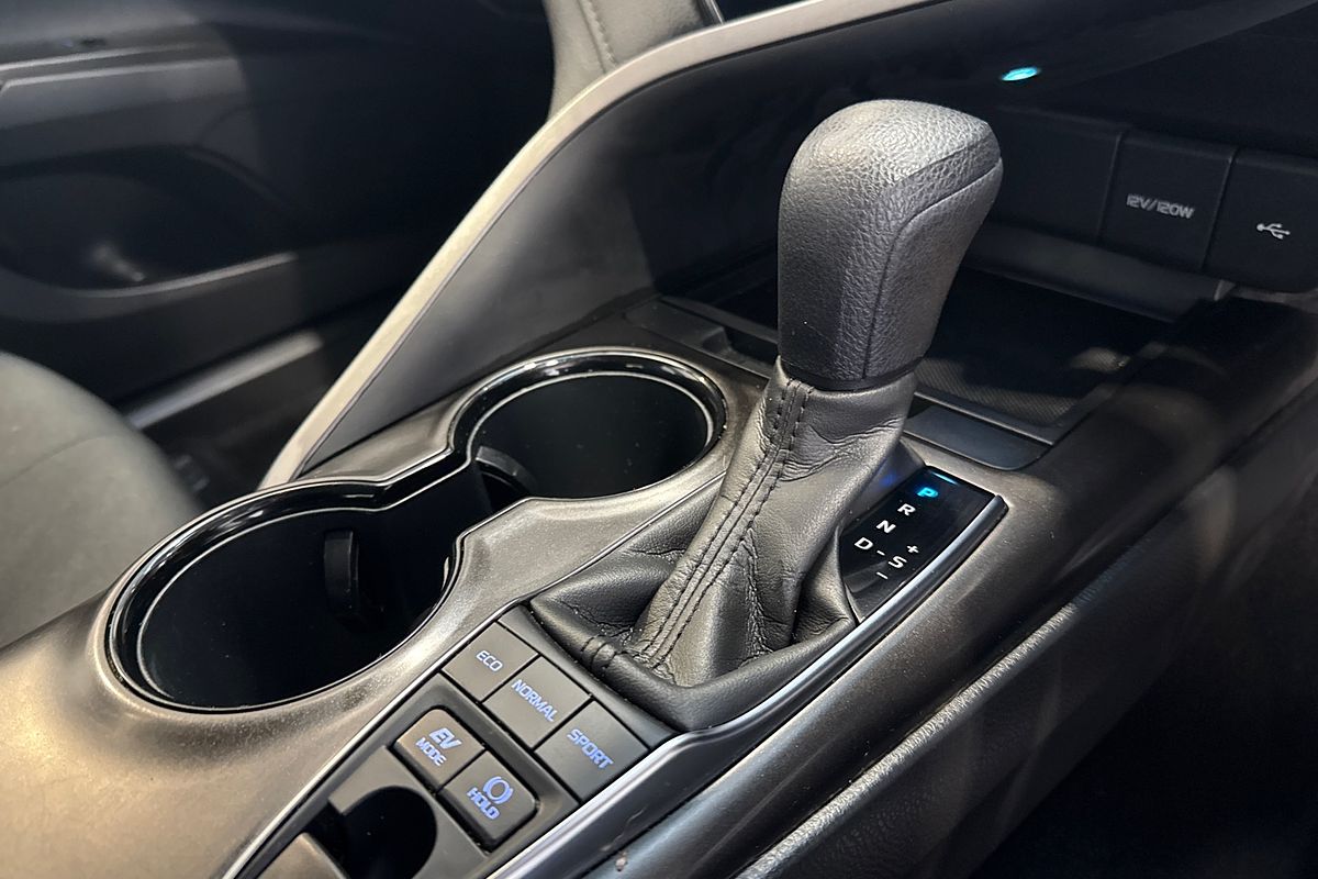 2022 Toyota Camry ASCENT HYBRID AXHV70R