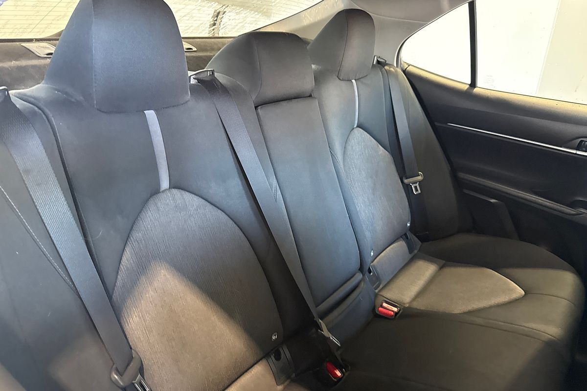 2022 Toyota Camry ASCENT HYBRID AXHV70R