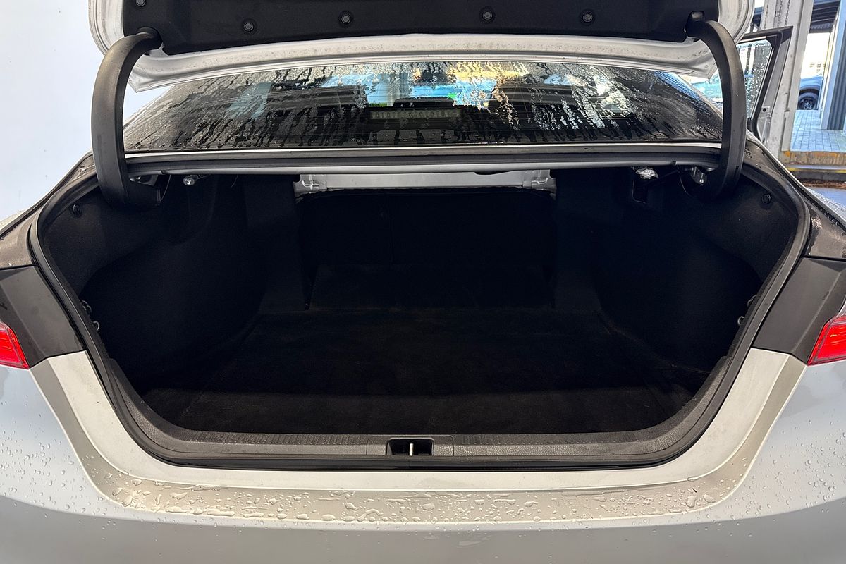 2022 Toyota Camry ASCENT HYBRID AXHV70R