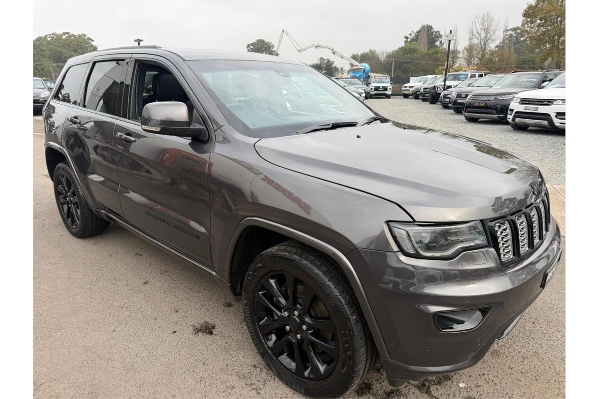 2019 Jeep Grand Cherokee Night Eagle WK