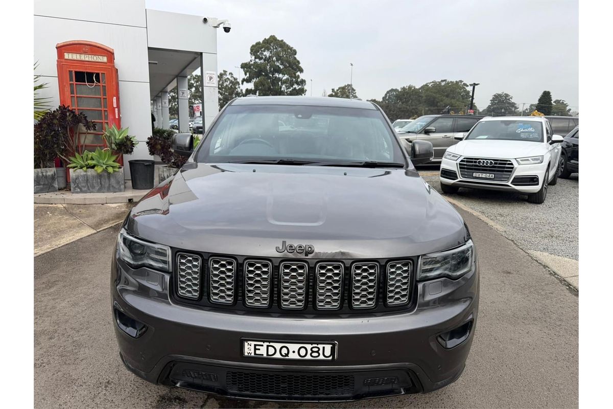 2019 Jeep Grand Cherokee Night Eagle WK