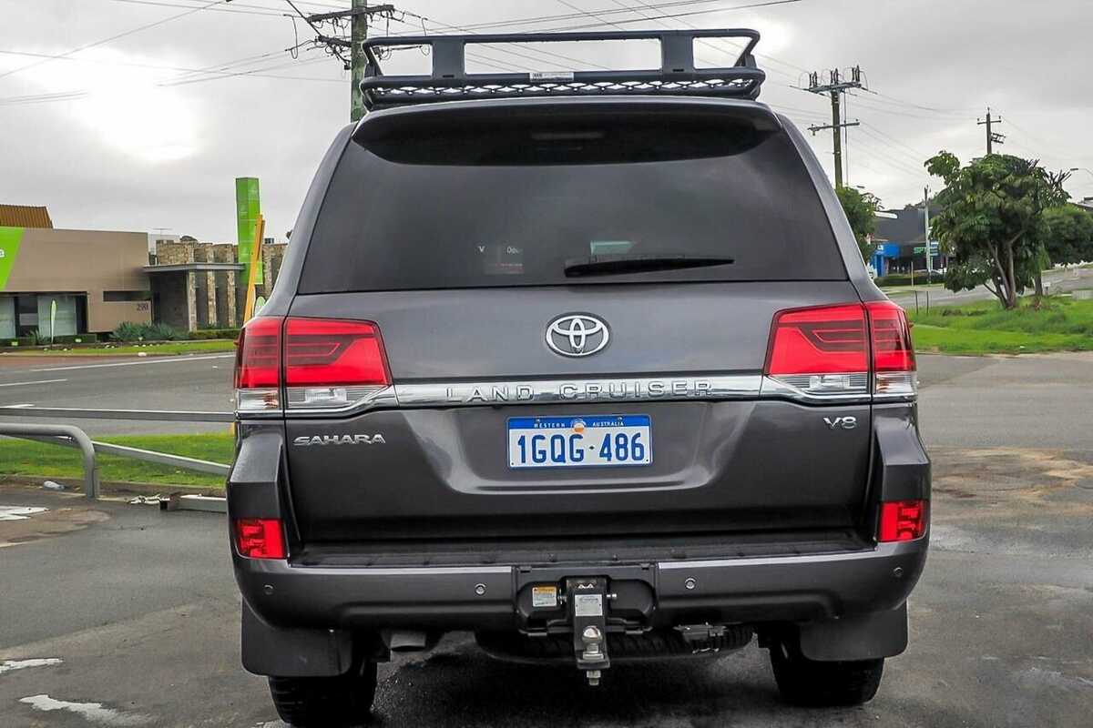 2019 Toyota Landcruiser Sahara VDJ200R