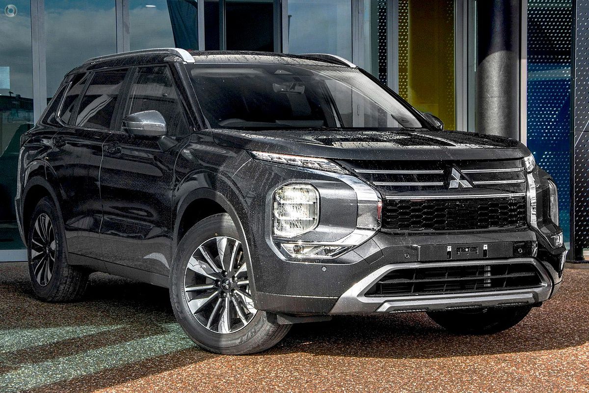 2026 Mitsubishi Outlander LS ZM