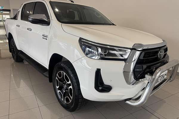2021 Toyota Hilux SR5 GUN126R 4X4