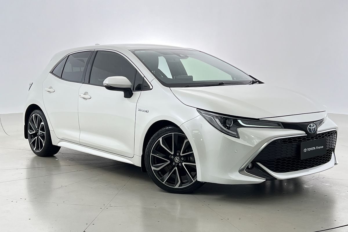 2020 Toyota Corolla ZR Hybrid ZWE211R