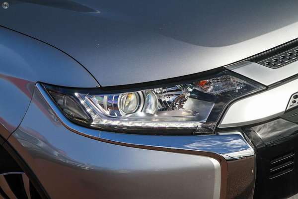2019 Mitsubishi Outlander LS ZL thumb-13