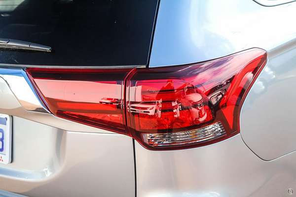 2019 Mitsubishi Outlander LS ZL thumb-14