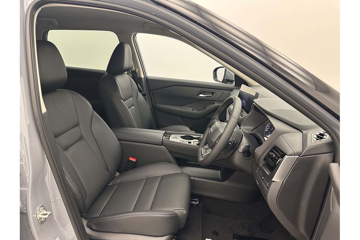 Nissan X-TRAIL 2WD AUTO ST-L MY26