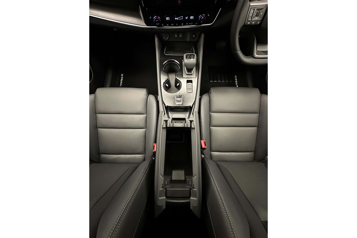 Nissan X-TRAIL 2WD AUTO ST-L MY26