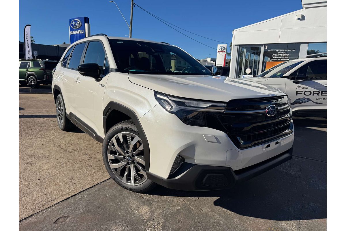 2025 Subaru Forester Hybrid Touring S6