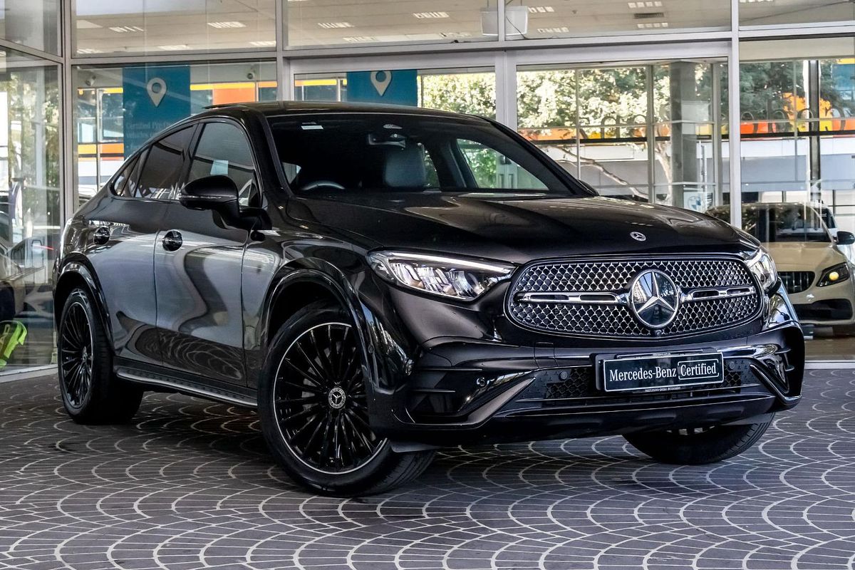 C254 806+056MY GLC300 CPE 9G 9 sp 2.0T/17kW C254 806+056MY GLC300 CPE 9G 9 sp 2.0T/17kW