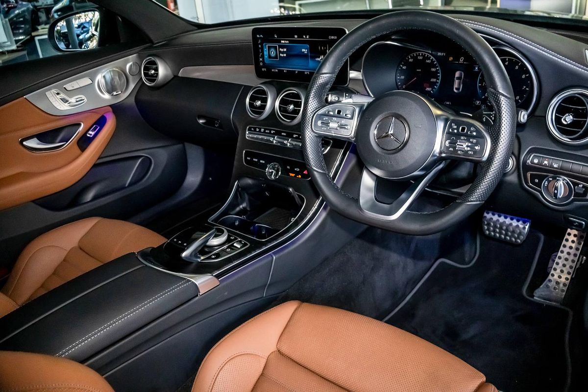 C205 802MY C300 Coupe 2dr 9G-T RONIC 9sp 2.0T