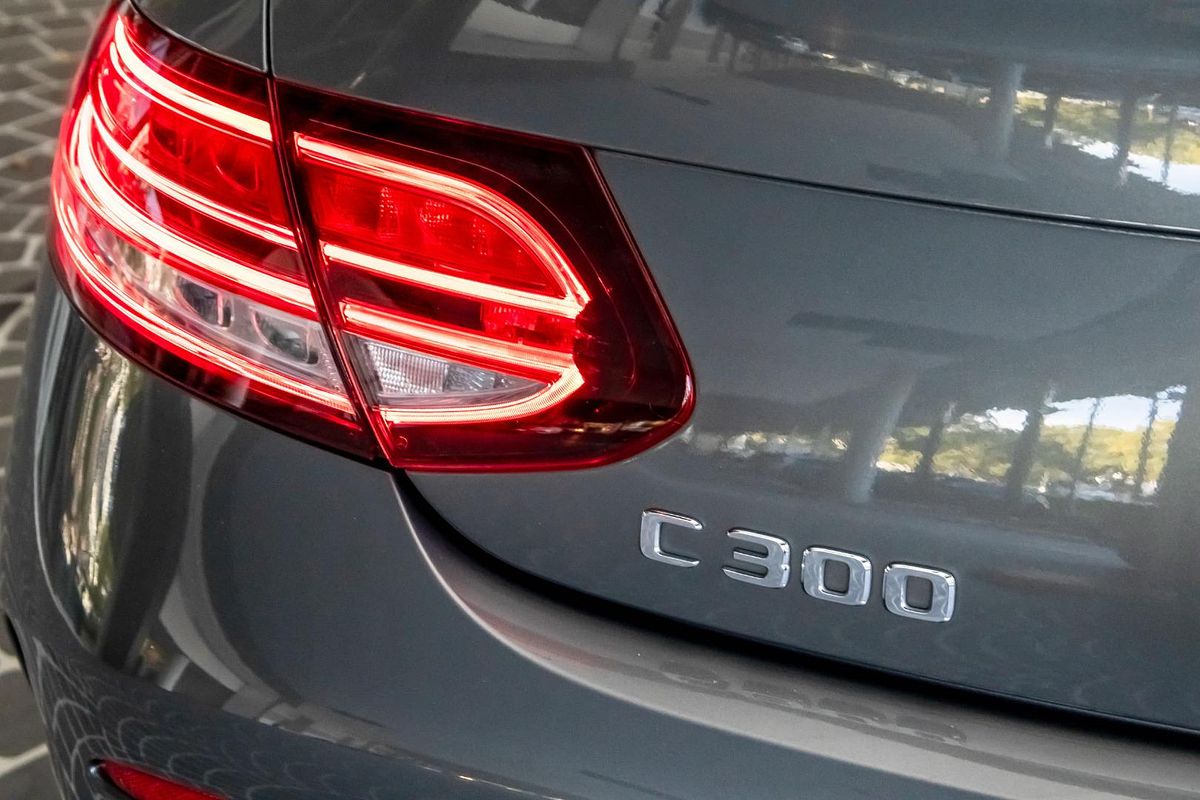 C205 802MY C300 Coupe 2dr 9G-T RONIC 9sp 2.0T