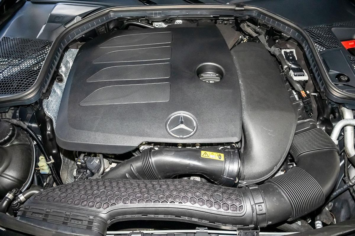 C205 802MY C300 Coupe 2dr 9G-T RONIC 9sp 2.0T