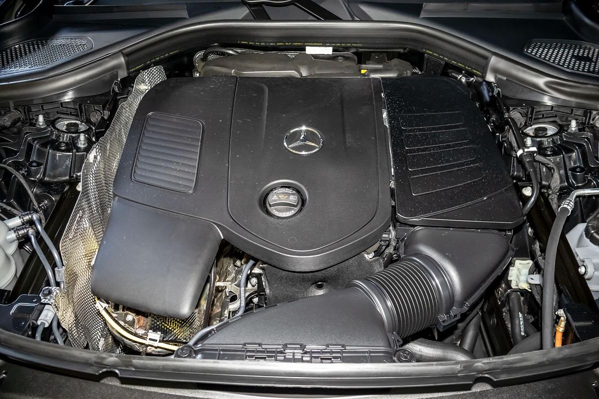 X254 806+056MY GLC200 WAG 9G 9 sp 2.0T/17kW