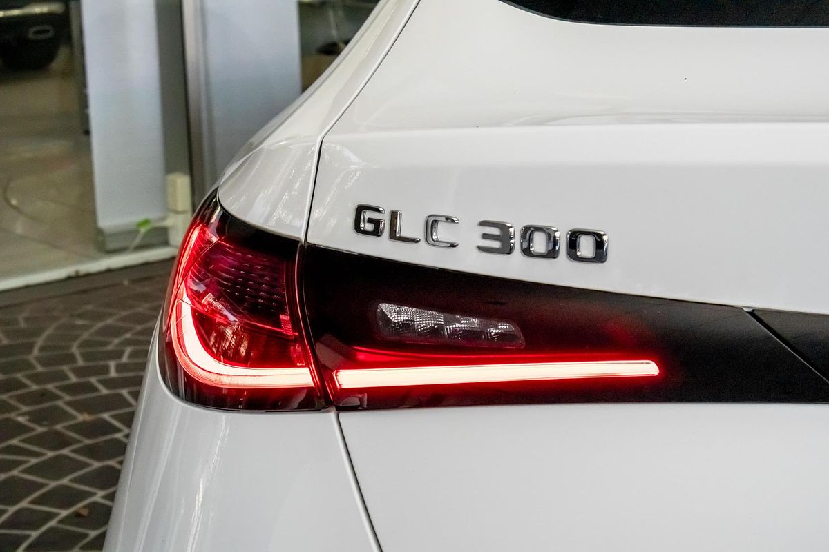 C254 806+056MY GLC300 CPE 9G 9 sp 2.0T/17kW