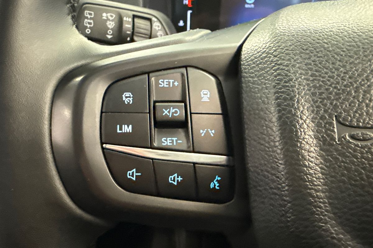 2025 Ford Everest Sport 2.0L