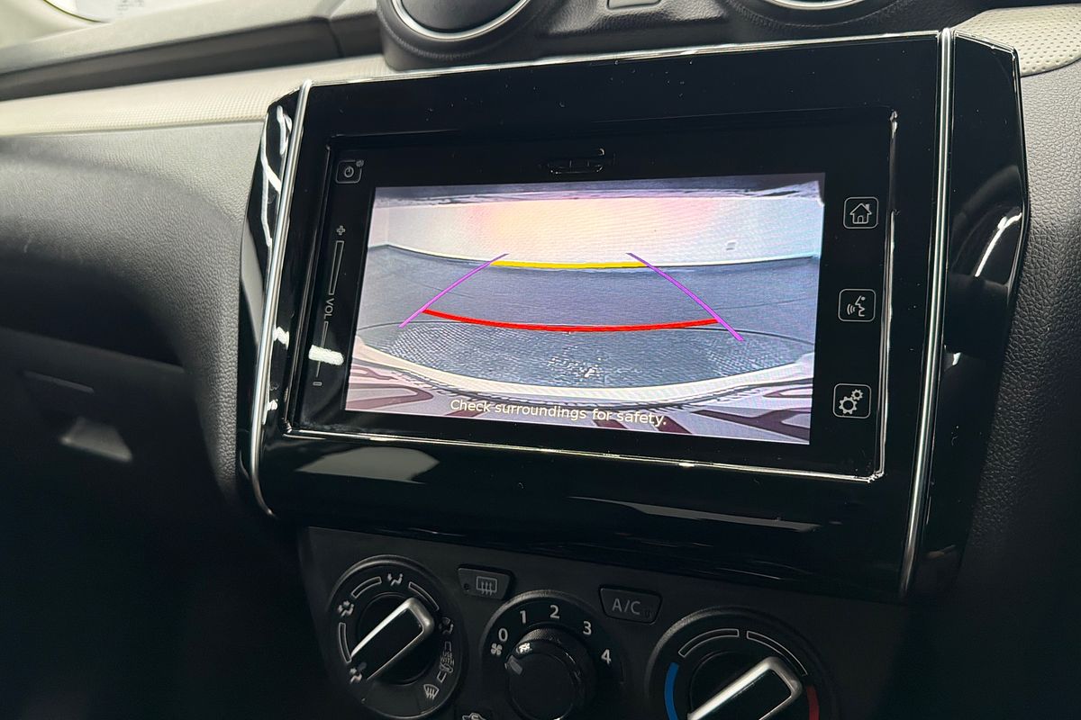 2018 Suzuki Swift GL Navigator AZ