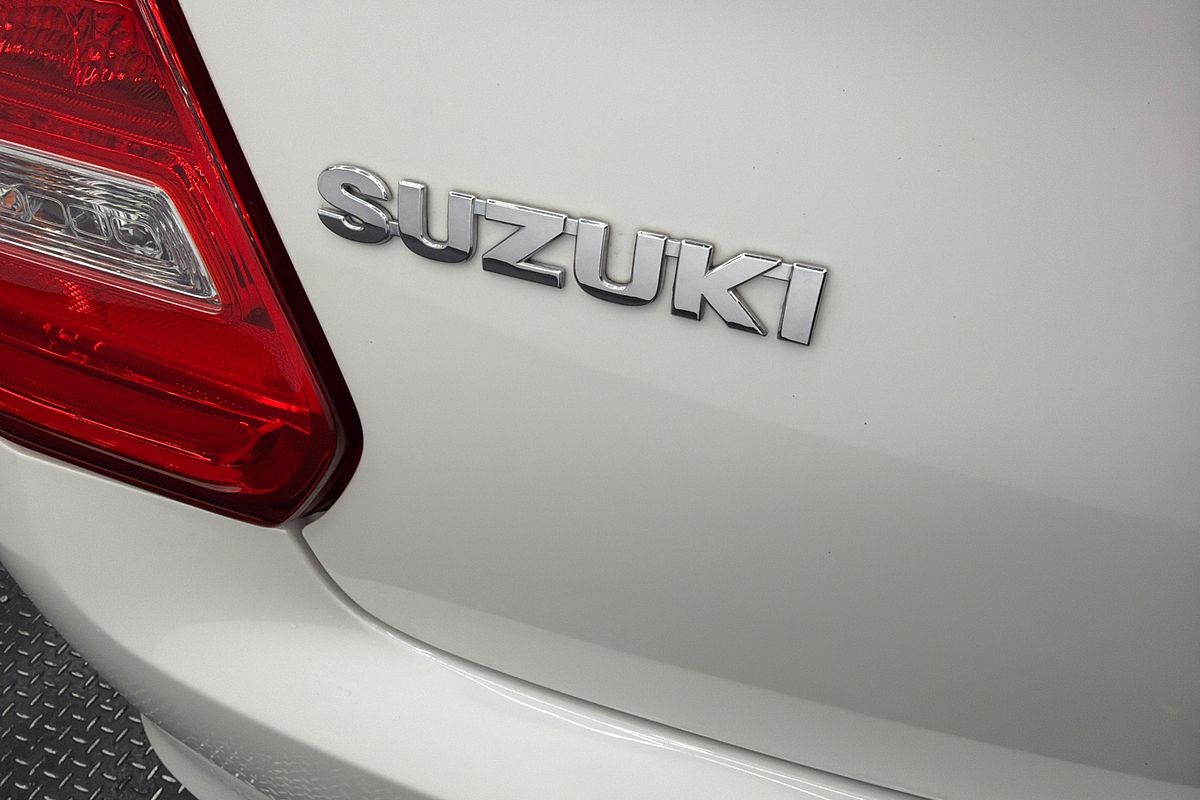 2018 Suzuki Swift GL Navigator AZ