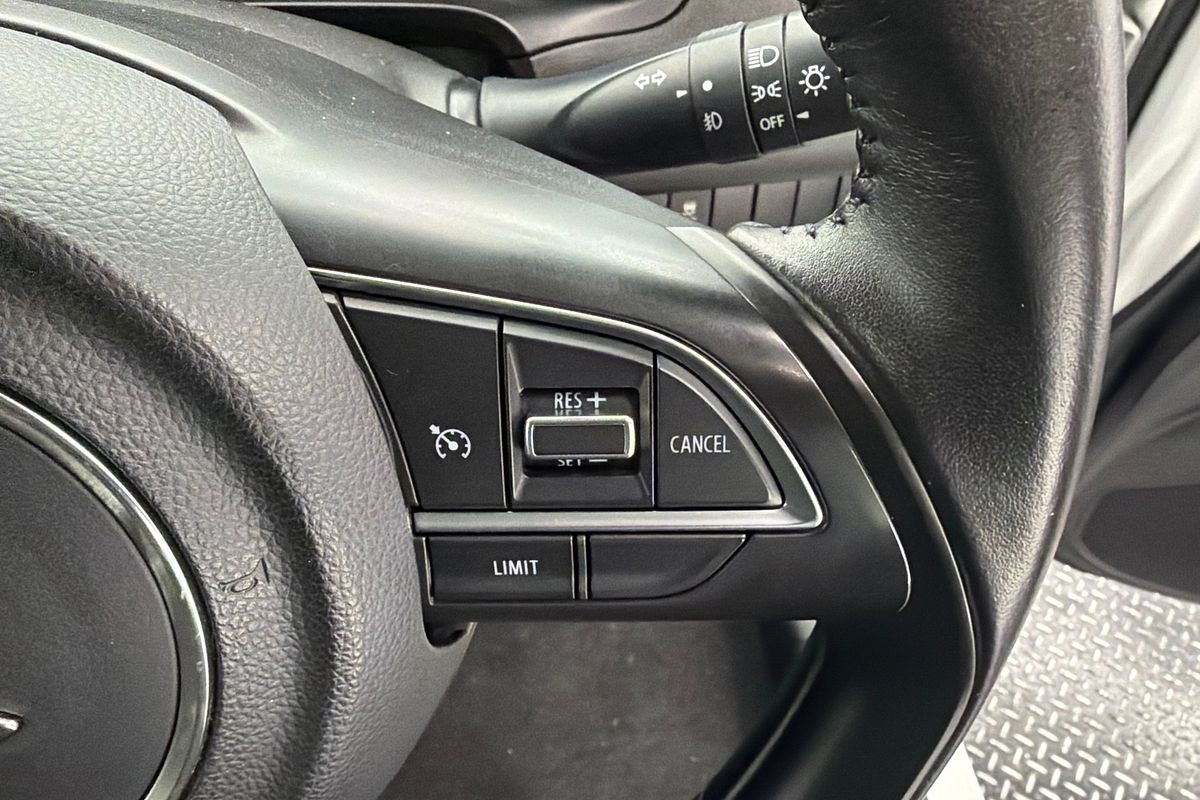 2018 Suzuki Swift GL Navigator AZ
