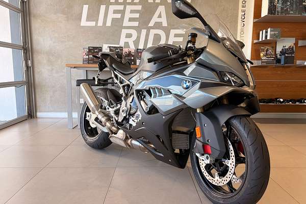 2025 BMW S 1000 RR Sport S 1000