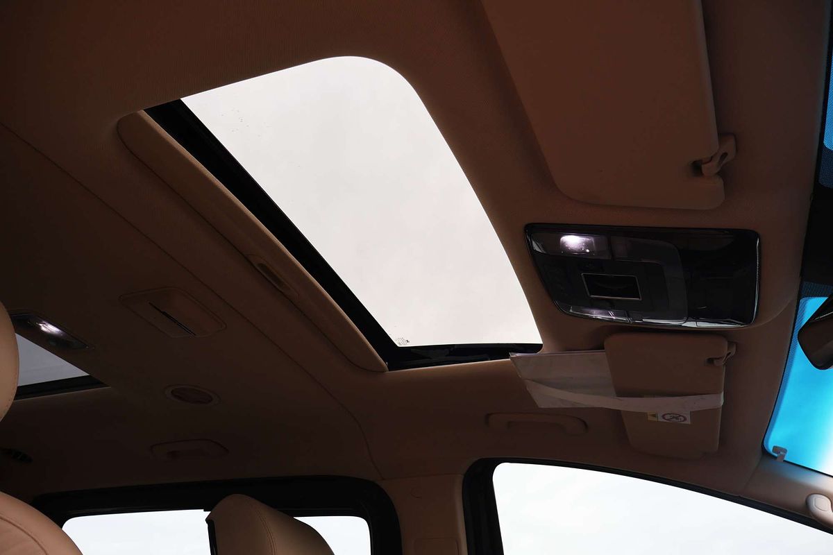 2021 Hyundai STARIA Highlander US4.V1