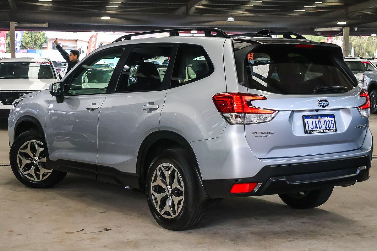 2025 Subaru Forester 2.5i S5