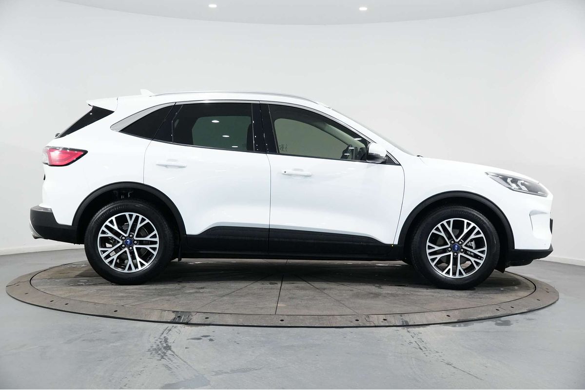 2021 Ford Escape ZH