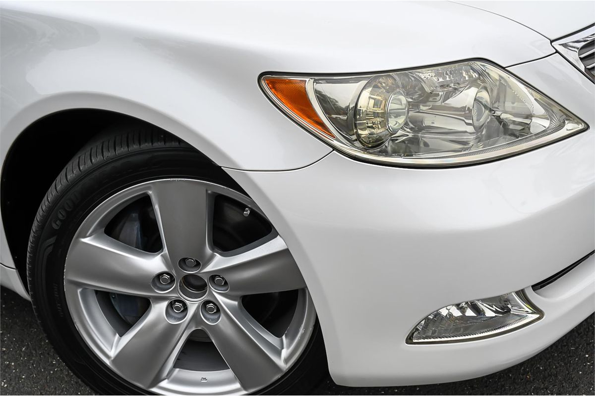 2006 Lexus LS Version S I Package USF40