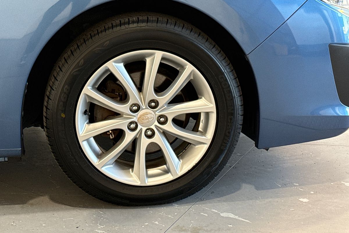 2014 Subaru Impreza 2.0i (AWD) MY14