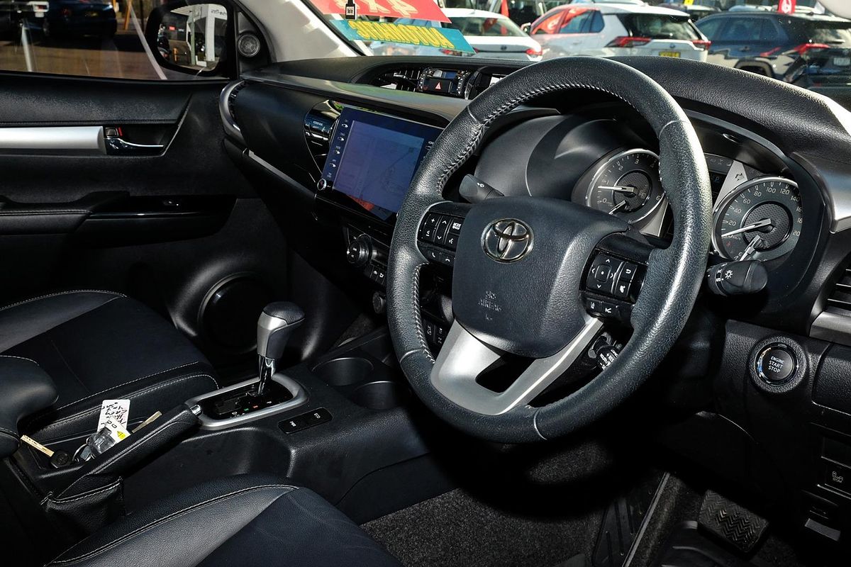 2023 Toyota Hilux SR5 GUN126R 4X4