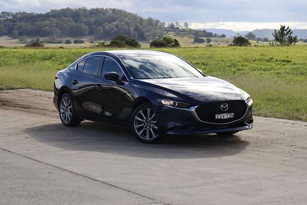 2022 Mazda 3 G20 EVOLVE 300P
