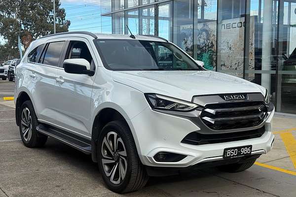 2021 Isuzu MU-X LS-T