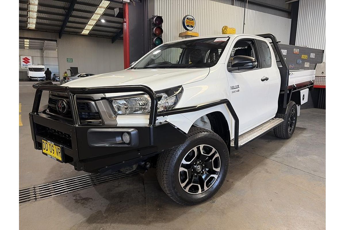 2022 Toyota Hilux SR (4x4) GUN126R 4X4