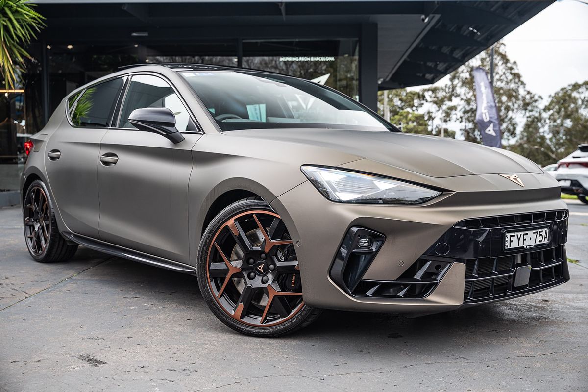 2025 CUPRA Leon VZx KL