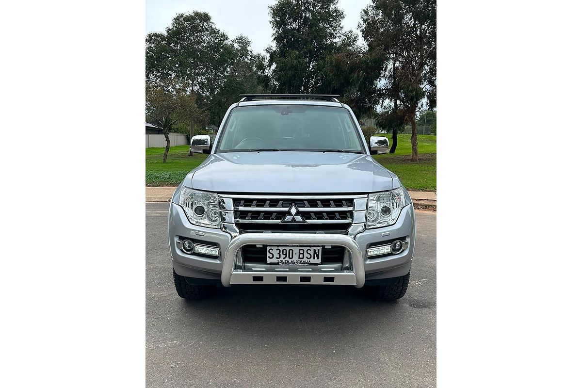 2017 Mitsubishi Pajero GLS NX