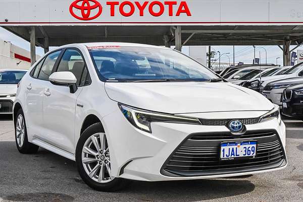 2024 Toyota Corolla Ascent Sport Hybrid ZWE219R