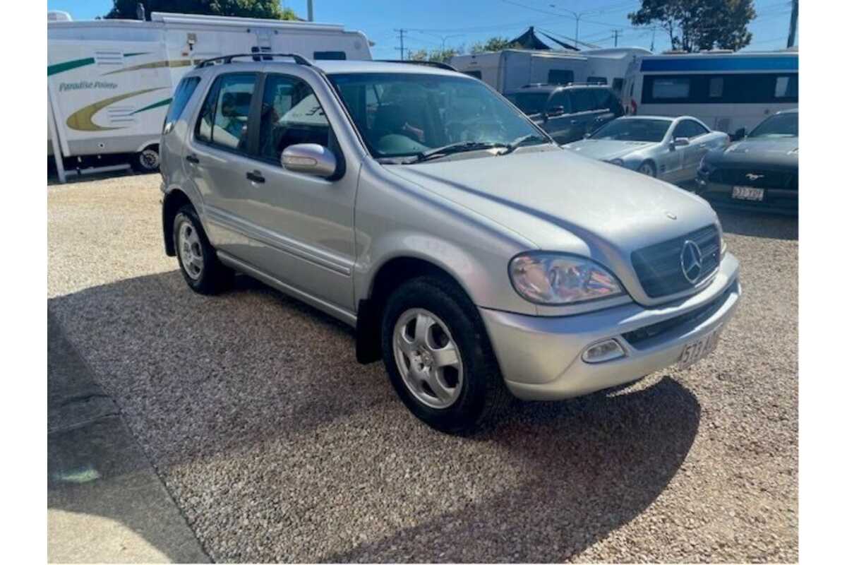 2001 Mercedes Benz ML270 CDI Luxury (4x4) W163