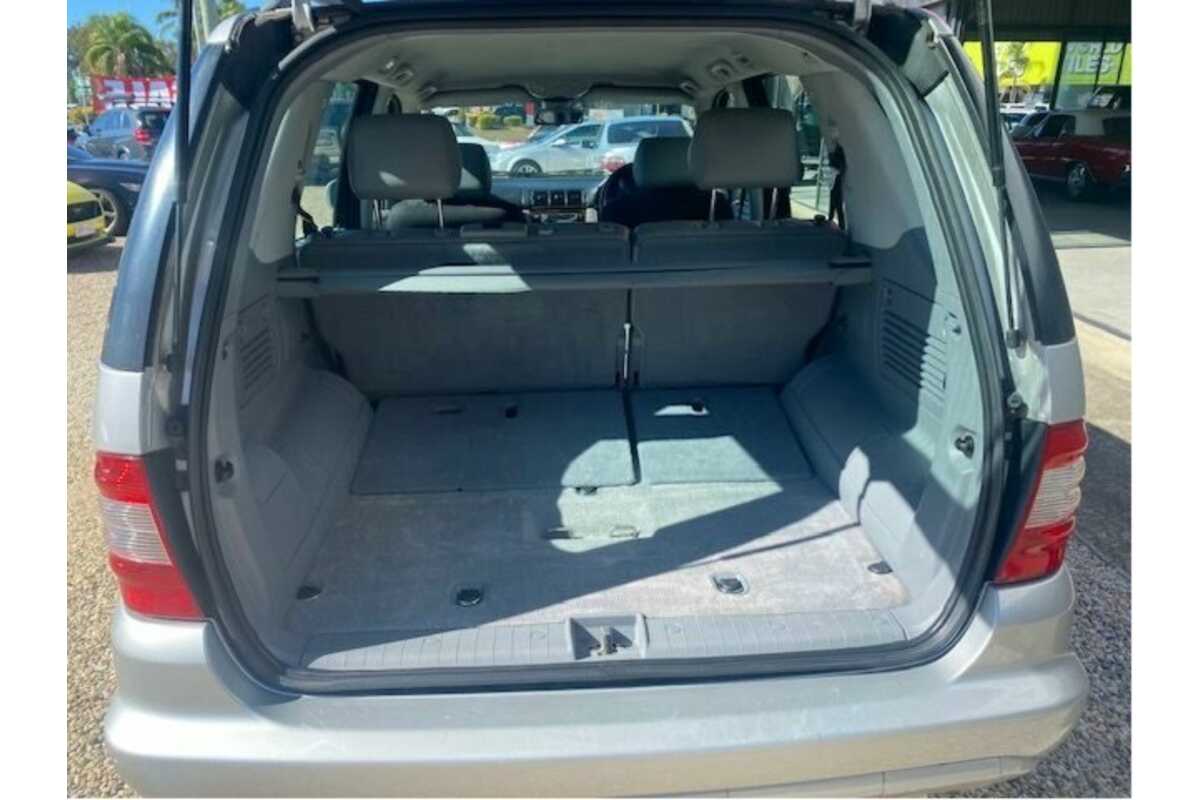 2001 Mercedes Benz ML270 CDI Luxury (4x4) W163
