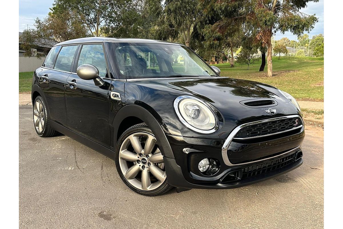 2015 MINI Clubman Cooper S F54