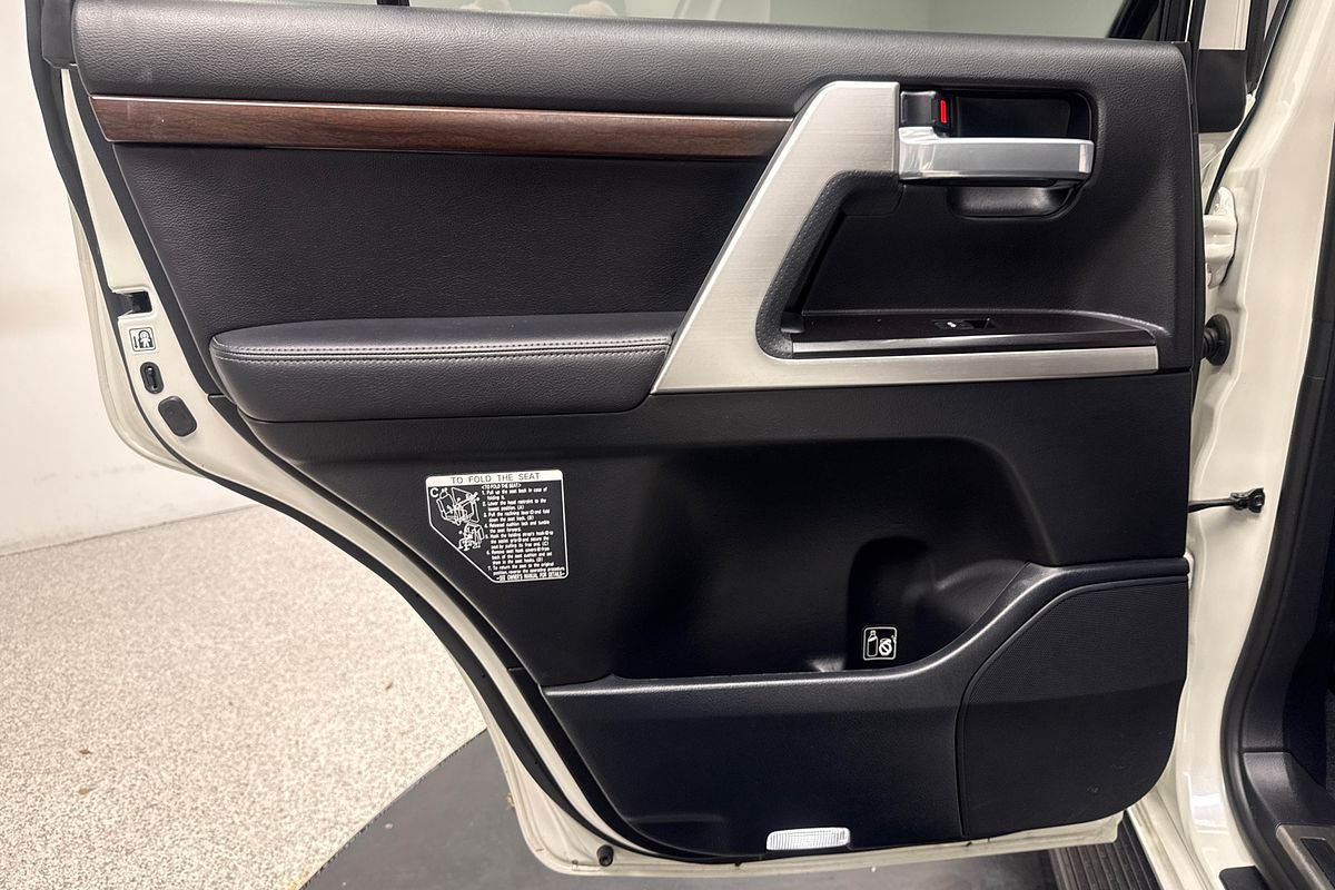 2017 Toyota Landcruiser VX VDJ200R