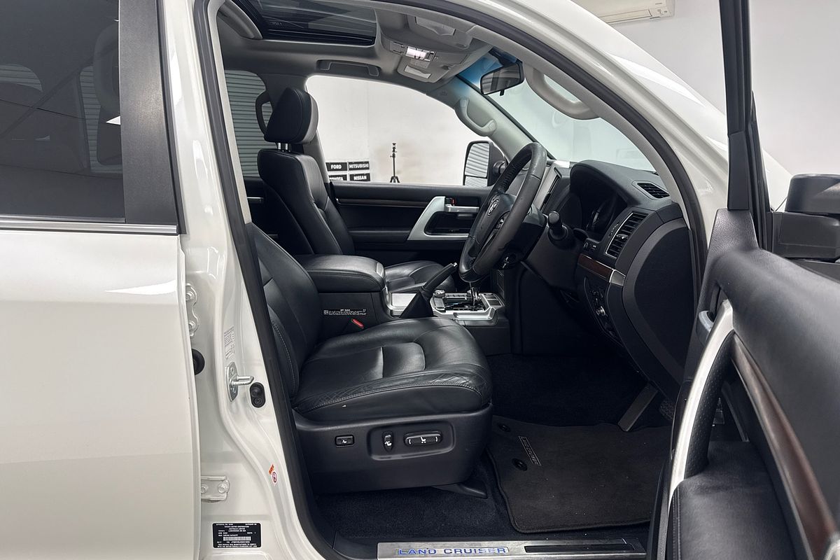 2017 Toyota Landcruiser VX VDJ200R